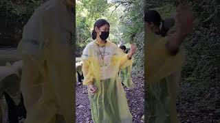 1120601菲律賓新生佳音學院華語營隊第五天活動紀實---石頭竟然可以這樣玩，這小女生很厲害耶！