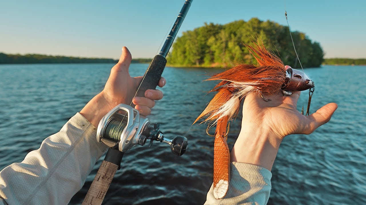 Fishing A Giant Beaver Lure for the Fish of 10,000 Casts (lakeside  overnight) 