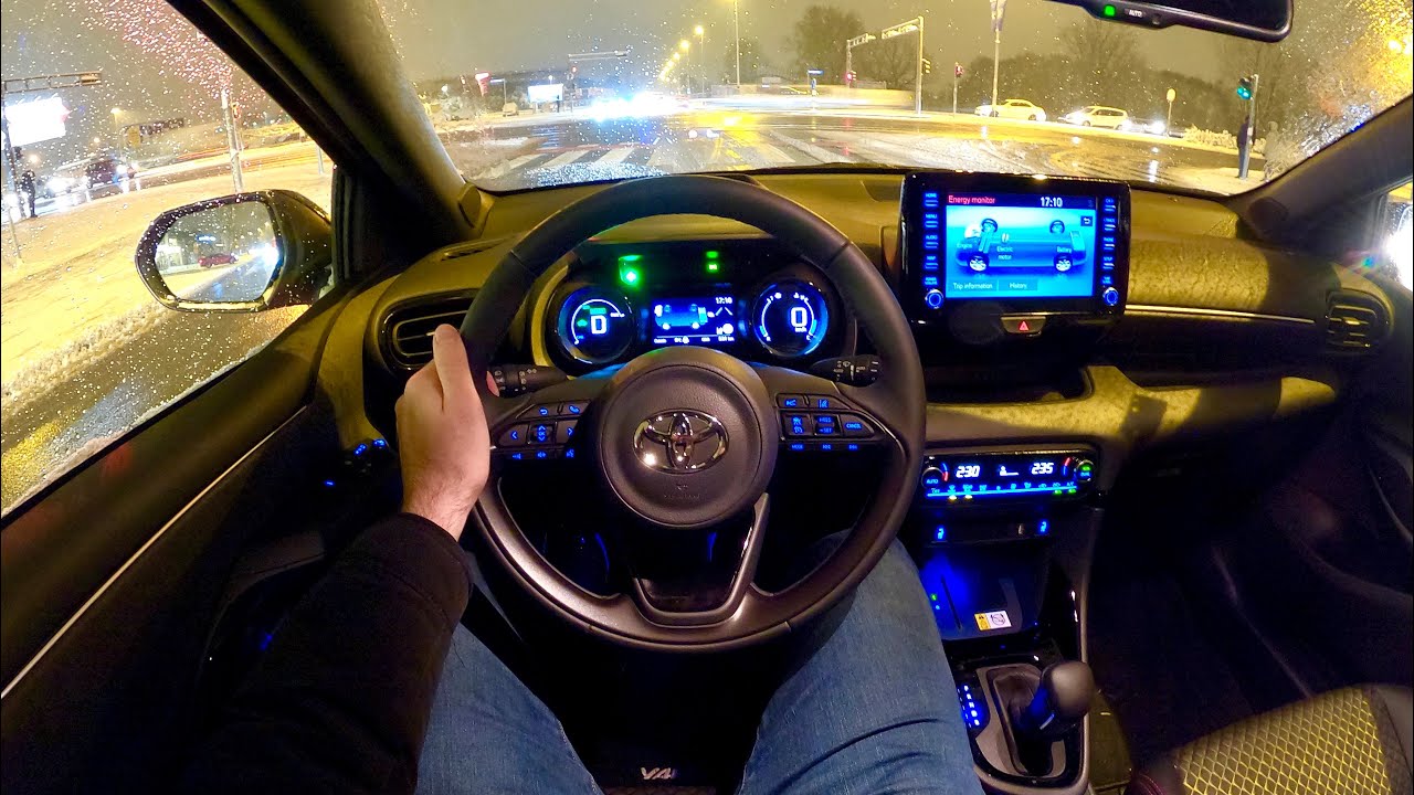 New Toyota YARIS 2021 NIGHT POV test drive & FULL REVIEW (Hybrid 116
