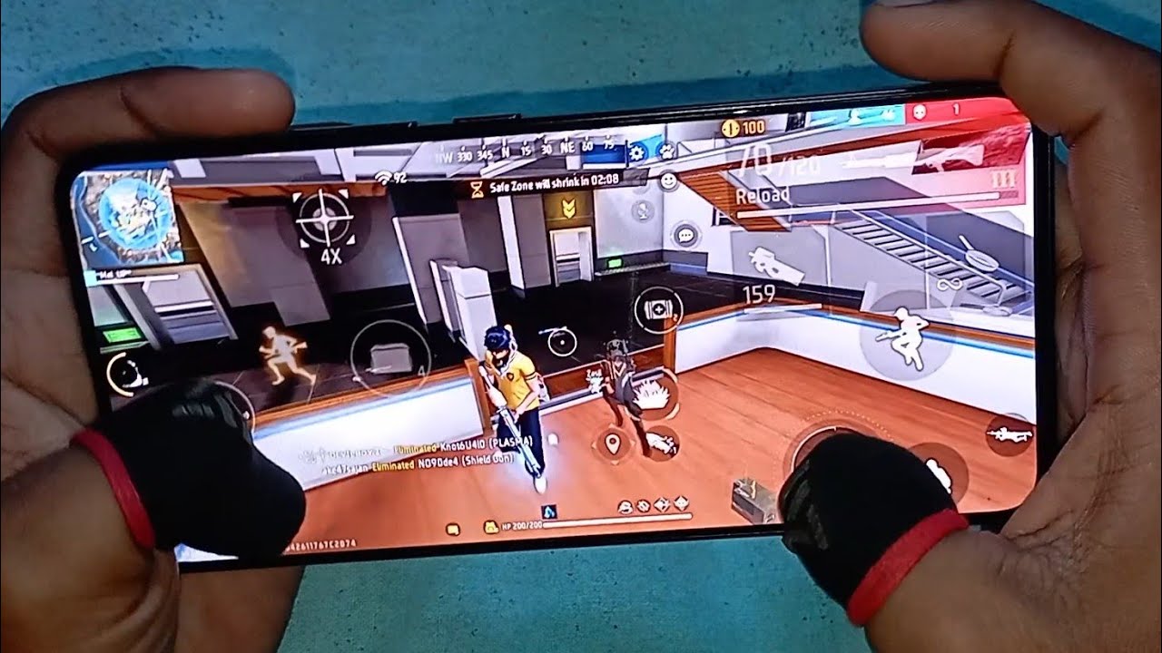 14 Kills 1 VS 4 Handcam Gameplay/Poco f6 Gameplay