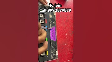 E rickshaw repairing training course Laxami nagar controller testing karte hue practice class