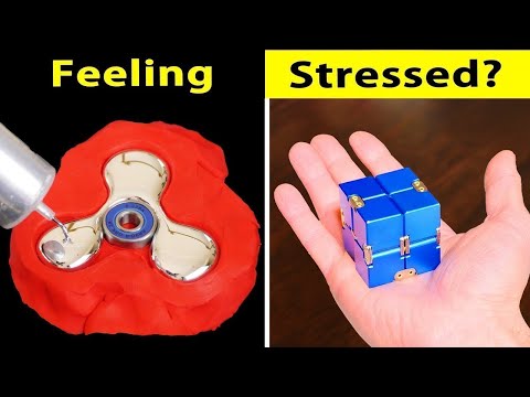 16 Metal fidget
