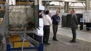 Gov. Beshear tours Louisville manufacturer for company's 40th anniversary