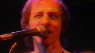 Watch Mark Knopfler Twisting By The Pool video