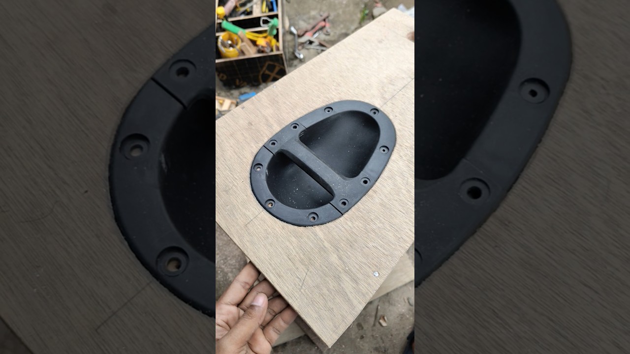 line array speaker handle