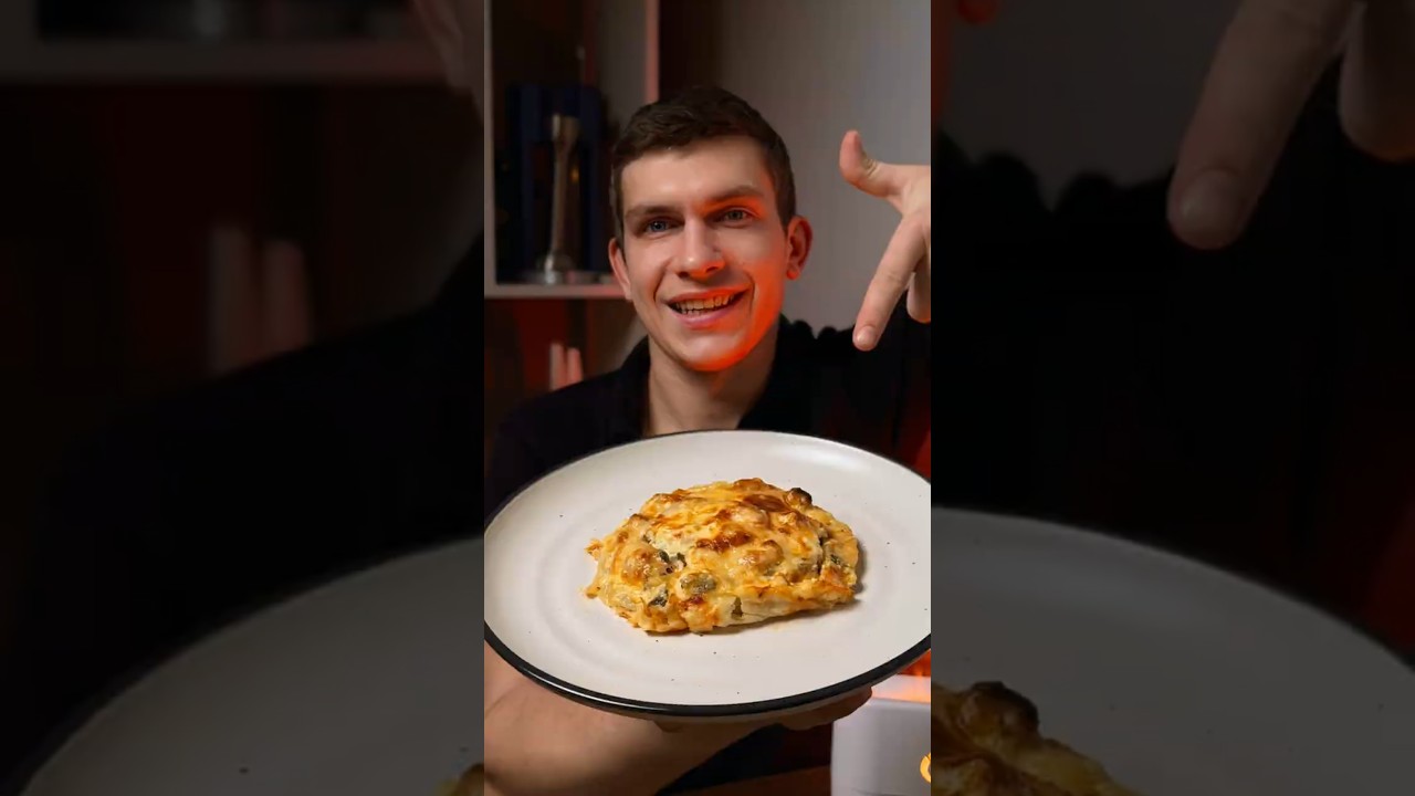 Курица с грибами в слоеном тесте