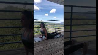 Pike to Cobra Push-Up