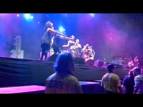 Salt n Pepa and En Vogue - What a Man