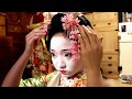 〈Tokyo Geisha 〉半玉(舞妓)のくるみさんのかんざし付け Красивая девушка, как японская кукла 日本娃娃的可愛女孩