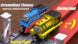 Thomas The Train Thomas & Friends Take N Play Streamlined Thomas And Racing Raul