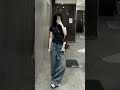 how to dress up in baggy jeans. let's see this