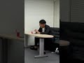 一服中に社員が倒れたらすぐにタバコを消すのかテッテレー