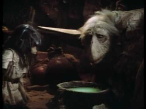 Jim Henson's The Dark Crystal (1982) - Trailer (en...