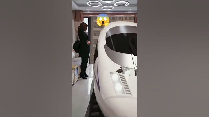هذا القطار في اليابان😂😂