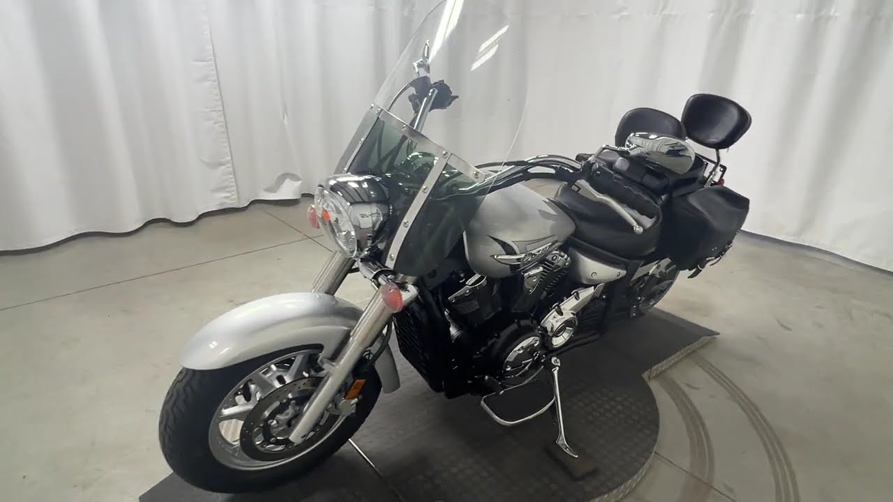Used 2015 Yamaha V-Star 1300 XVS13A Motorcycle for sale near Akron, OH.