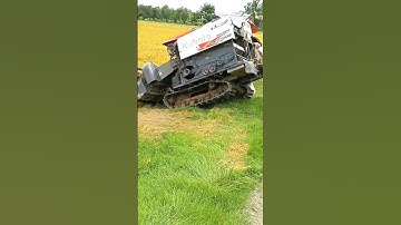 DC70 xuống đồng cắt lúa 🌾P392