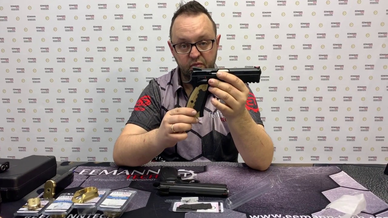 Бронзовые накладки на рукоятку пистолета CZ 75 SP 01 от компании Eemann Tech.