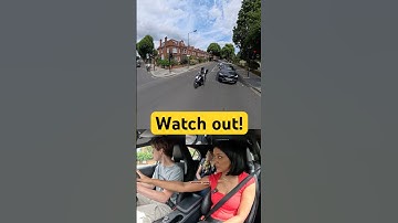 RED LIGHT ahead 🚦 #driving #car #mock #test #howto #automobile #london #fyp