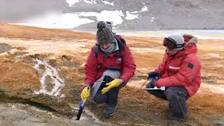 Top 10 Bizarre Natural Phenomena That Will Leave You Speechless!