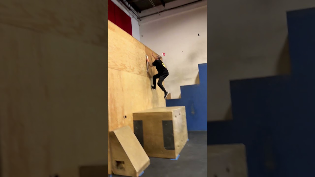 🥈 Speed parkour run by Michael Sliger (2) in USPK Nationals finals @ Apex Denver