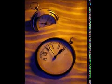 الوقت بيدور منخفض الدقة والحجم 