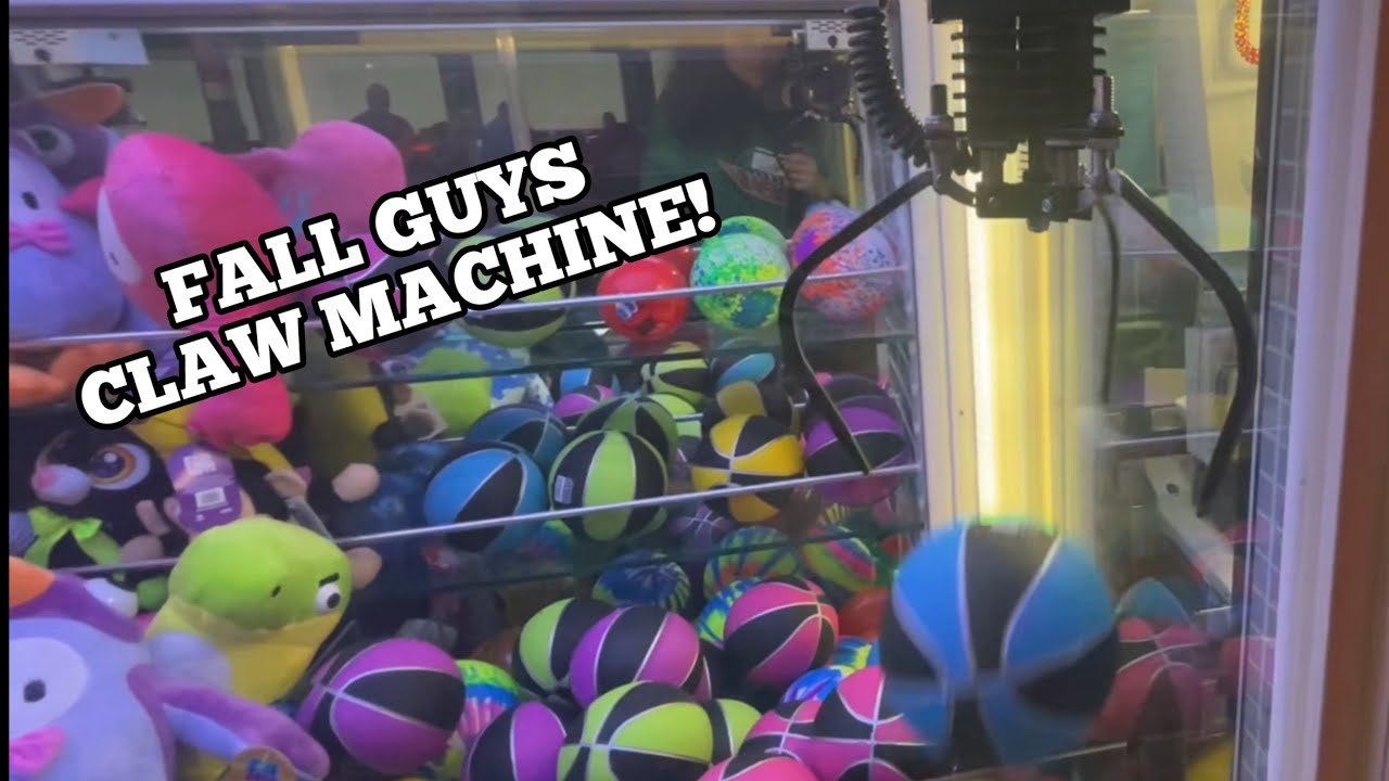 FALL GUYS CLAW MACHINE (Whimsical Wednesdays #21)
