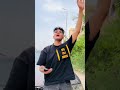 خبطت بنت بالعربية وقع منها موبيلها وكانت هربانه من جوزها