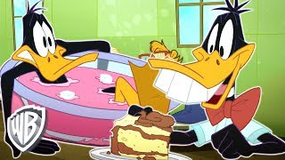 Looney Tunes en Latino | Lucas, el ñoño | WB Kids