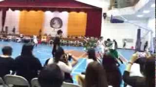 20130910蕭敬騰喜鵲VS新竹中華大學友誼賽-腳好像在空中有打叉叉耶..笑死我了