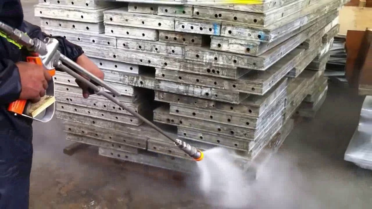 RK KARCHER UHP 9/100 FORMWORK CLEANING on removing concrete YouTube