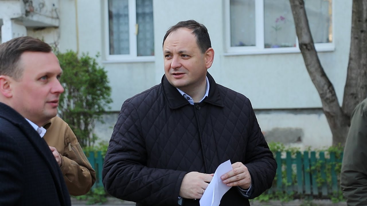 Перевіряємо “Позитрон”: про які проблеми говорять мешканці Івано ...