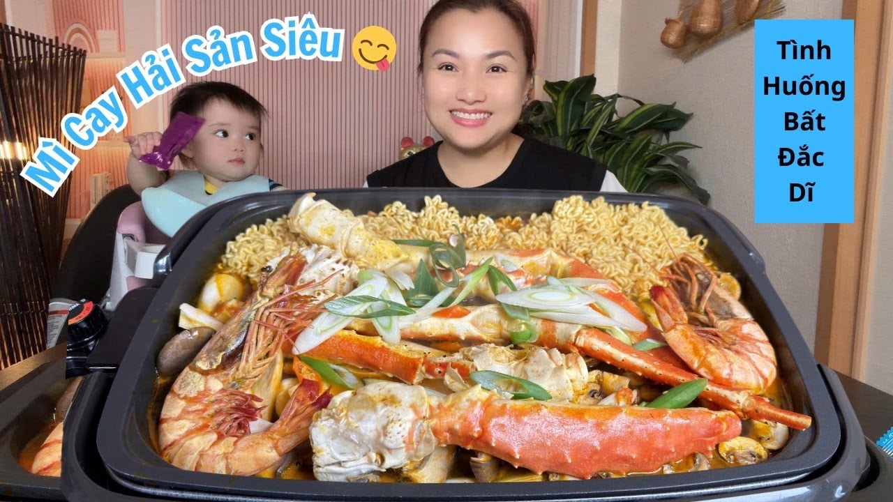31/12 Này Không Giống Mọi Năm- Đang Ăn Mì Cay Thì Gặp Chuyện Bất Đắc Dĩ Phải Nhờ Đến Cộng Đồng Mạng