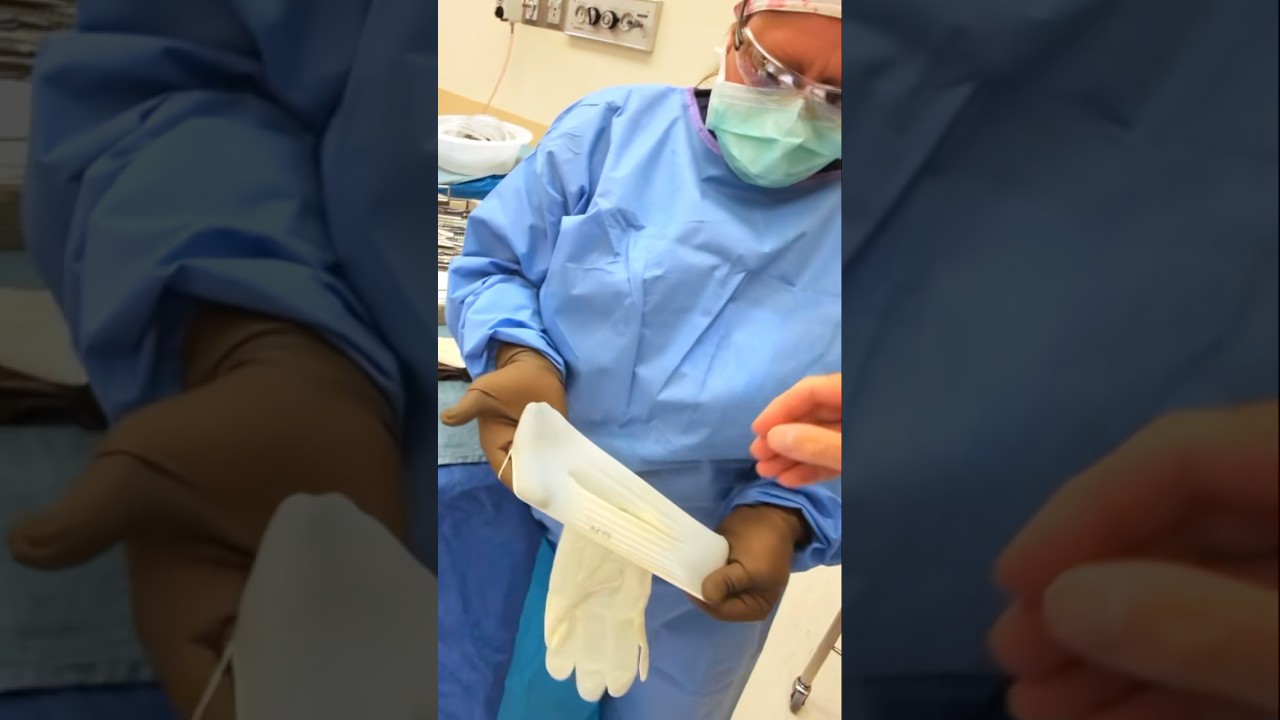 How do Surgeons Put Their Gloves On!