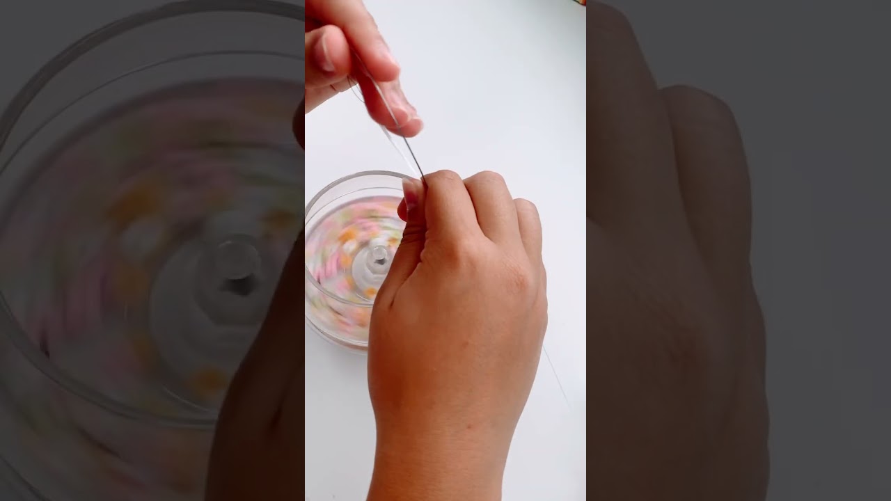 Spring flower bracelet idea! 🌸💚