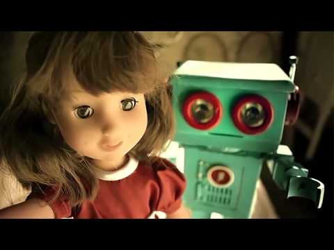 海外CM ♥癒し 人形とロボットのラブストーリー ♥