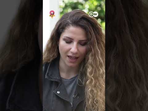 من طفلة سجينة إلى باحثة في قوانين المستقبل قصة مؤثرة في حلقة خاصة من لأني امرأة