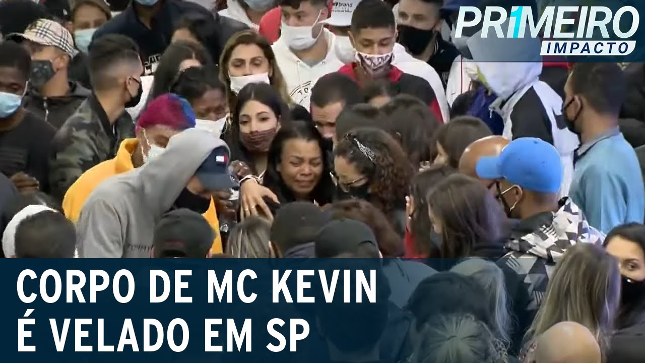 Corpo de MC Kevin é velado sob fogos e aplausos em SP | Primeiro Impacto (18/05/21)