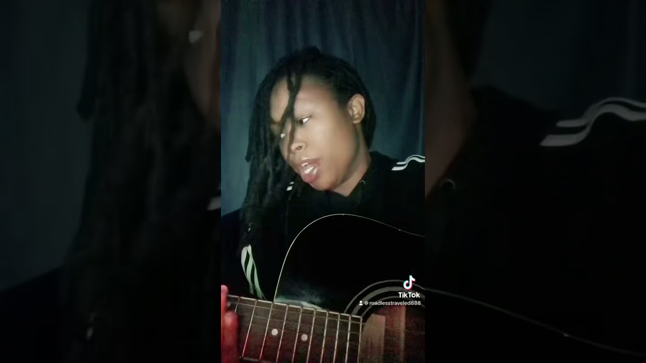 Sinai Rose singing &ldquo;Smells Like Teen Spirit&rdquo; @nirvana 🔥