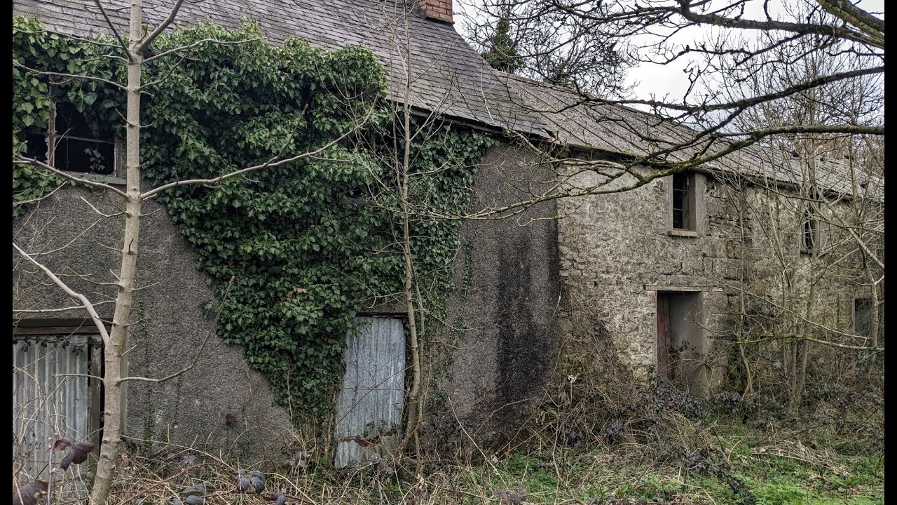 Atmospheric Ruins & Abandoned Buildings in West Wales 5