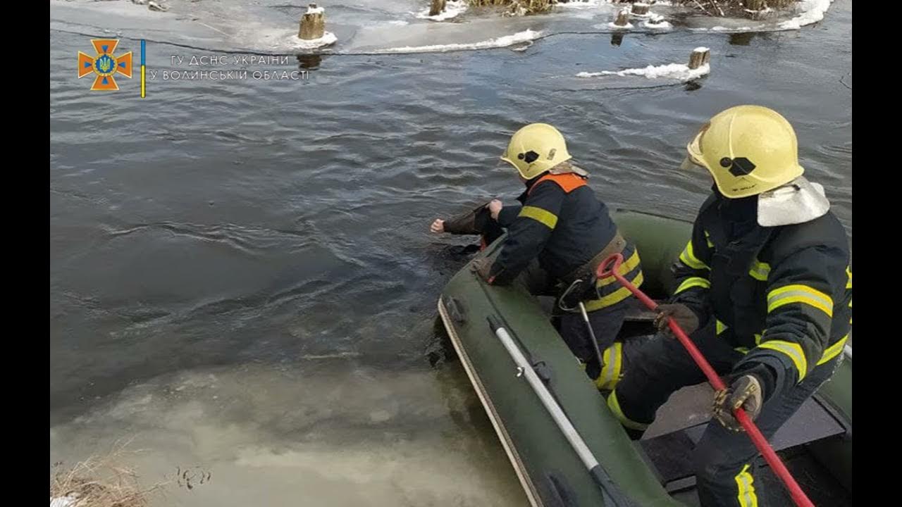 Мальчик утонул в реке. Спасение зимой речка. Утонул ребенок Келколово.