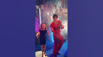 Shake It To The Max With Malachi Barton