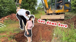 How to escape from a 10-meter deep pit if my girlfriend is buried?