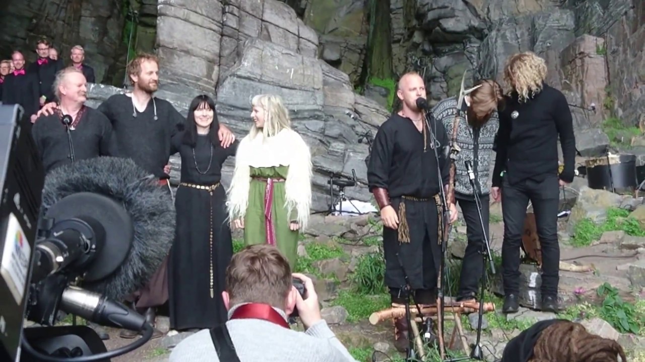 Wardruna - Runaljod - Gap Var Ginnunga 2009 Full Album (HQ)