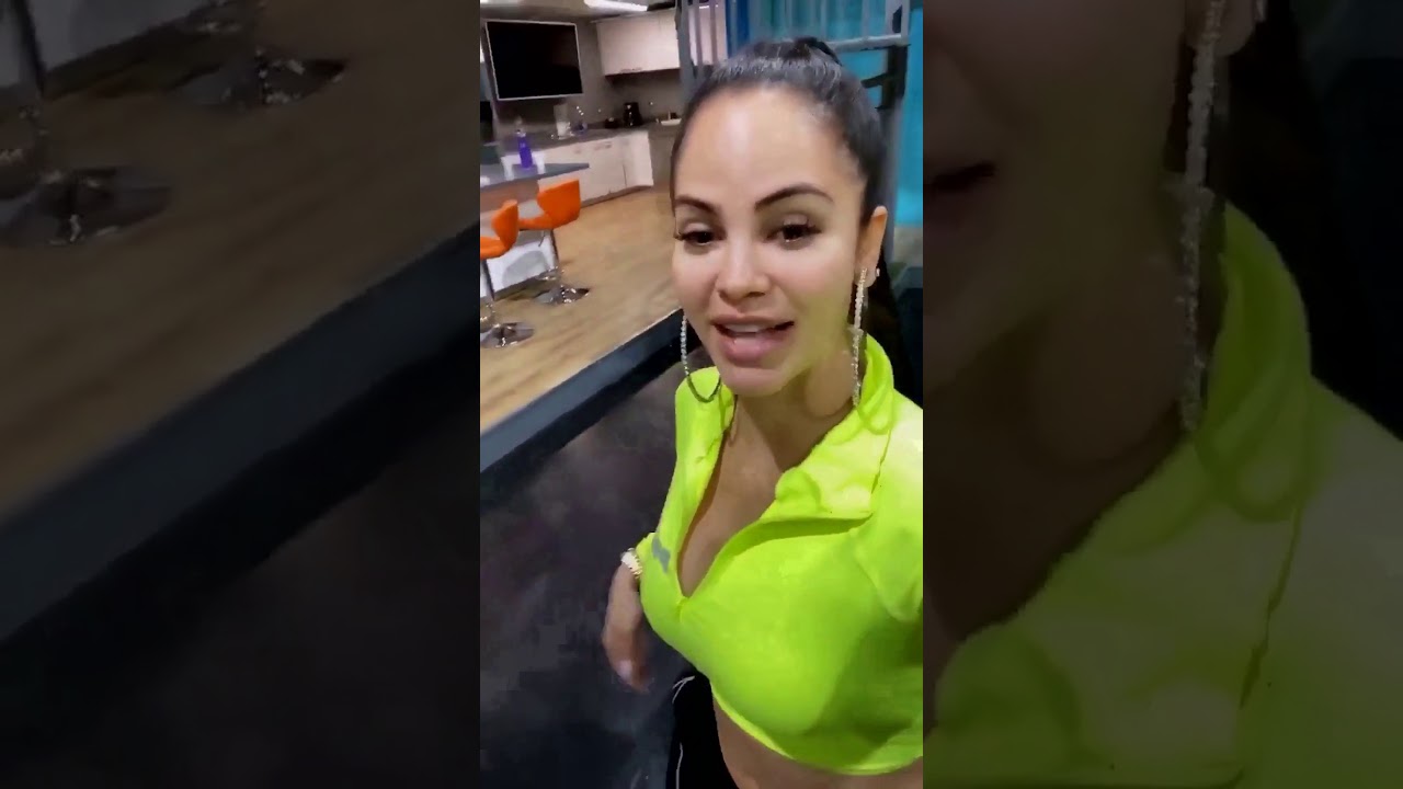 Natti Natasha Stories, November 15, 2019