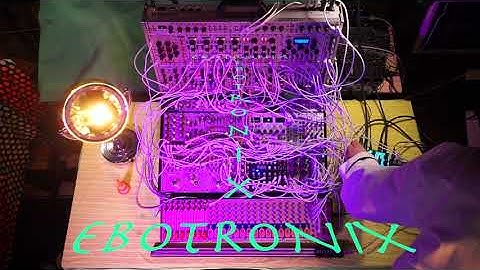 Intellijel System ~ Quadrax  4 voice VCO with Strymon Cloudburst