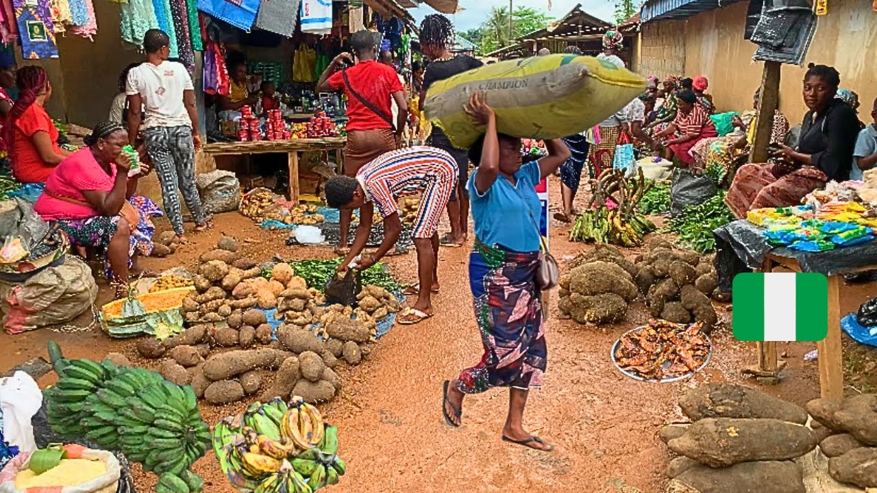 Крупнейший сельский рынок в Ороне, Нигерия, Западная Африка