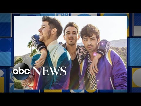 Jonas Brothers' new 'Sucker' music video features their leading ladies | GMA