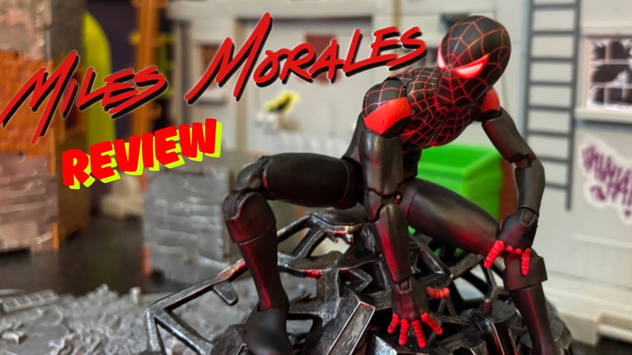 Miles Morales ultimate Spiderman marvel legends review (mini comic wave)