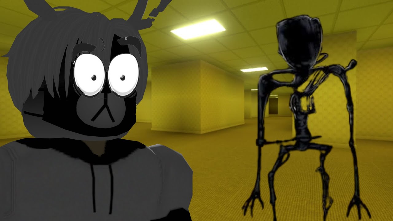 Playing Roblox Backrooms While My Cousin Is Blasting In The Background