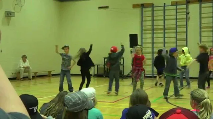 Brogan's Hip Hop dance May 2015 at age 7